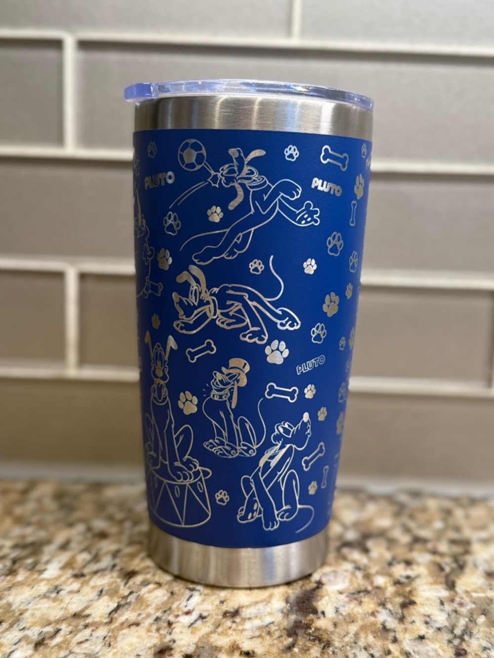 Disney blue laser-engraved Pluto-themed tumbler - Picture 3 of 8